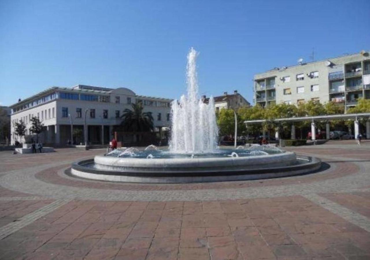 Center Lux Apartment Podgorica Esterno foto